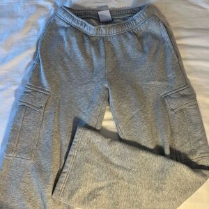 Artiza Gray Cargo Sweatpants
